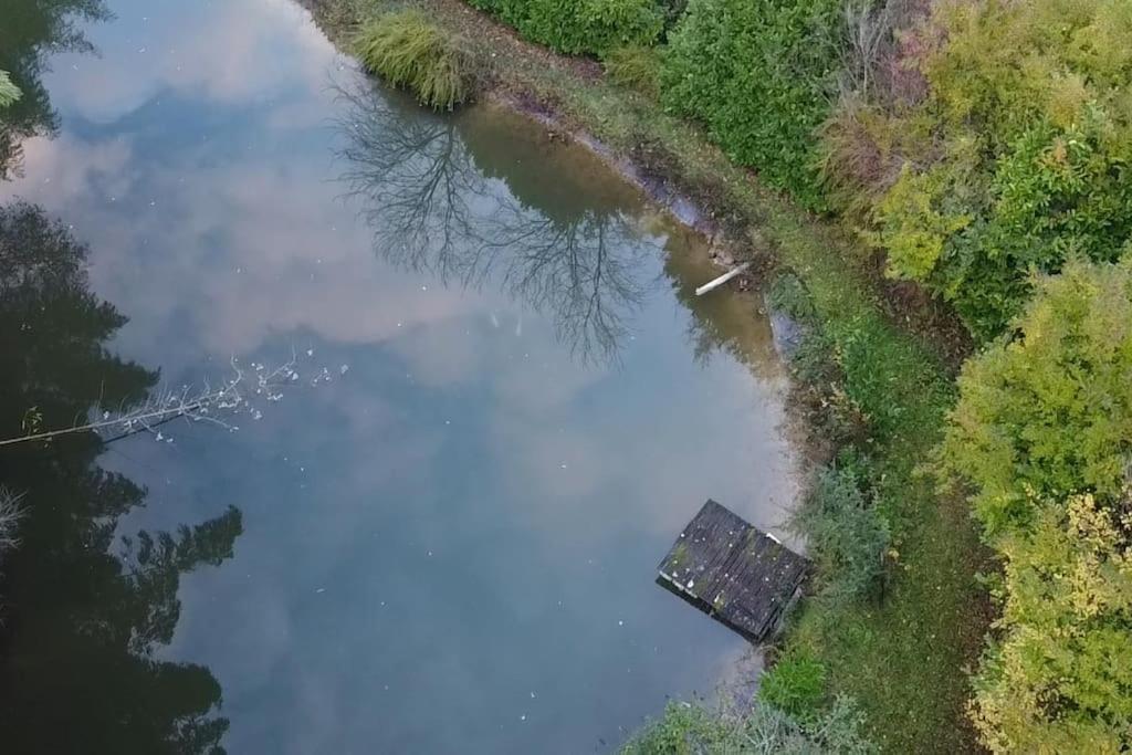 Vila Romantique, Avec Son Petit Etang Prive En Dordogne Montignac-Lascaux Exteriér fotografie